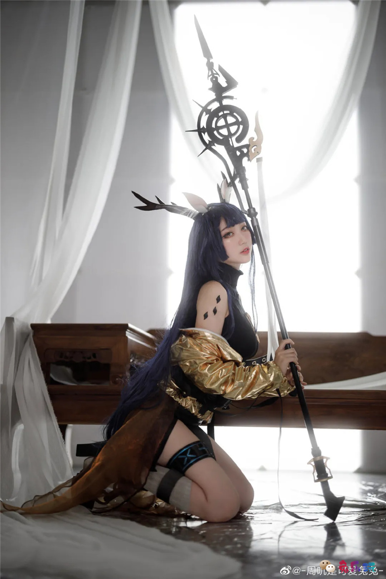 _周叽是可爱兔兔_丨《明日方舟》月禾