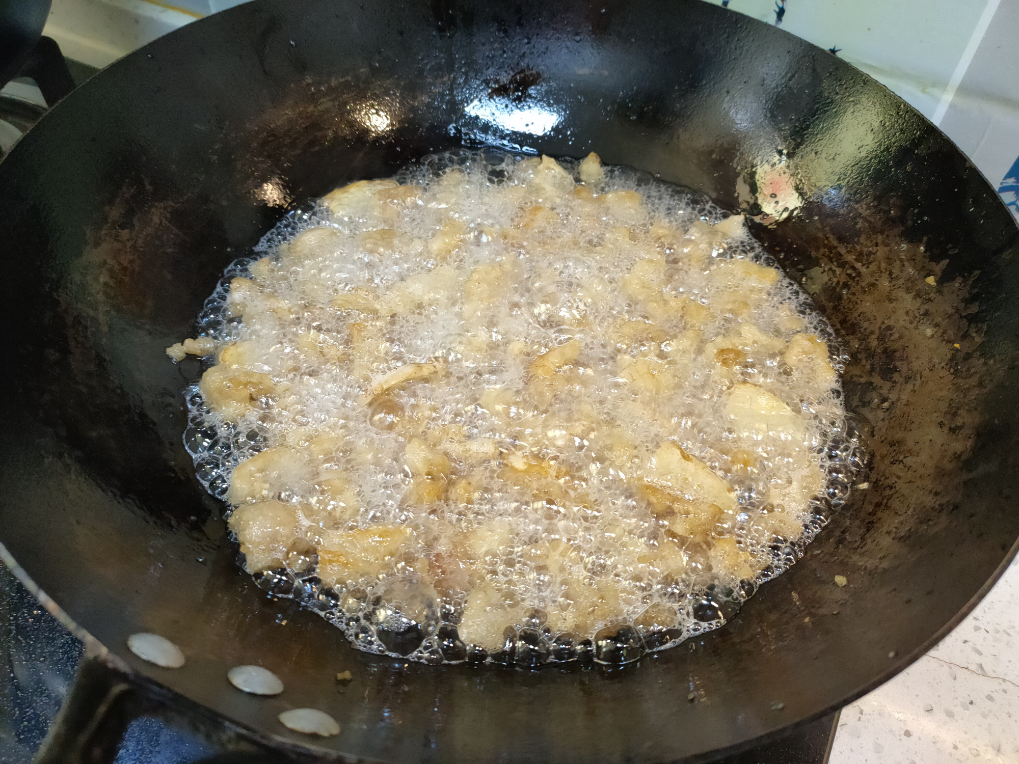 When boiled lard, don't just know to add salt, add more "two kinds