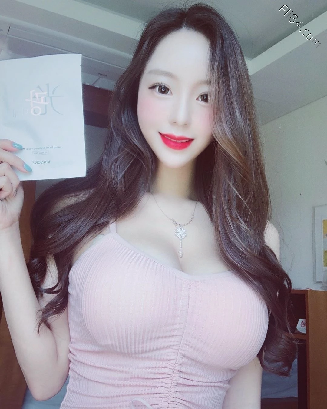 大胸美女 - 真人版娜美@韩国泡菜姐姐berryooon事业线太强了 - 第4页 养眼图片 第1张