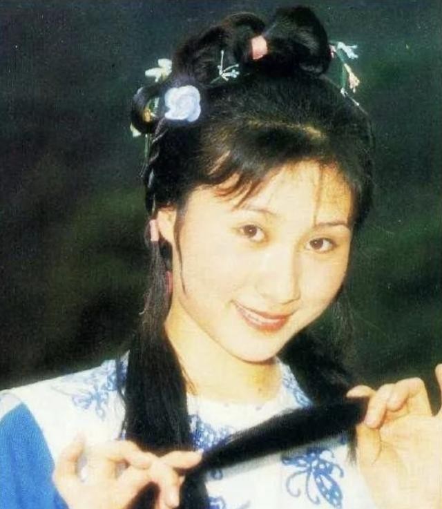 "Shepherdess" Ding Lan immigrated to Singapore, abandoned acting as a ...