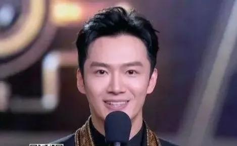 CCTV Spring Festival Gala anchor adds a new face, handsome male host ...