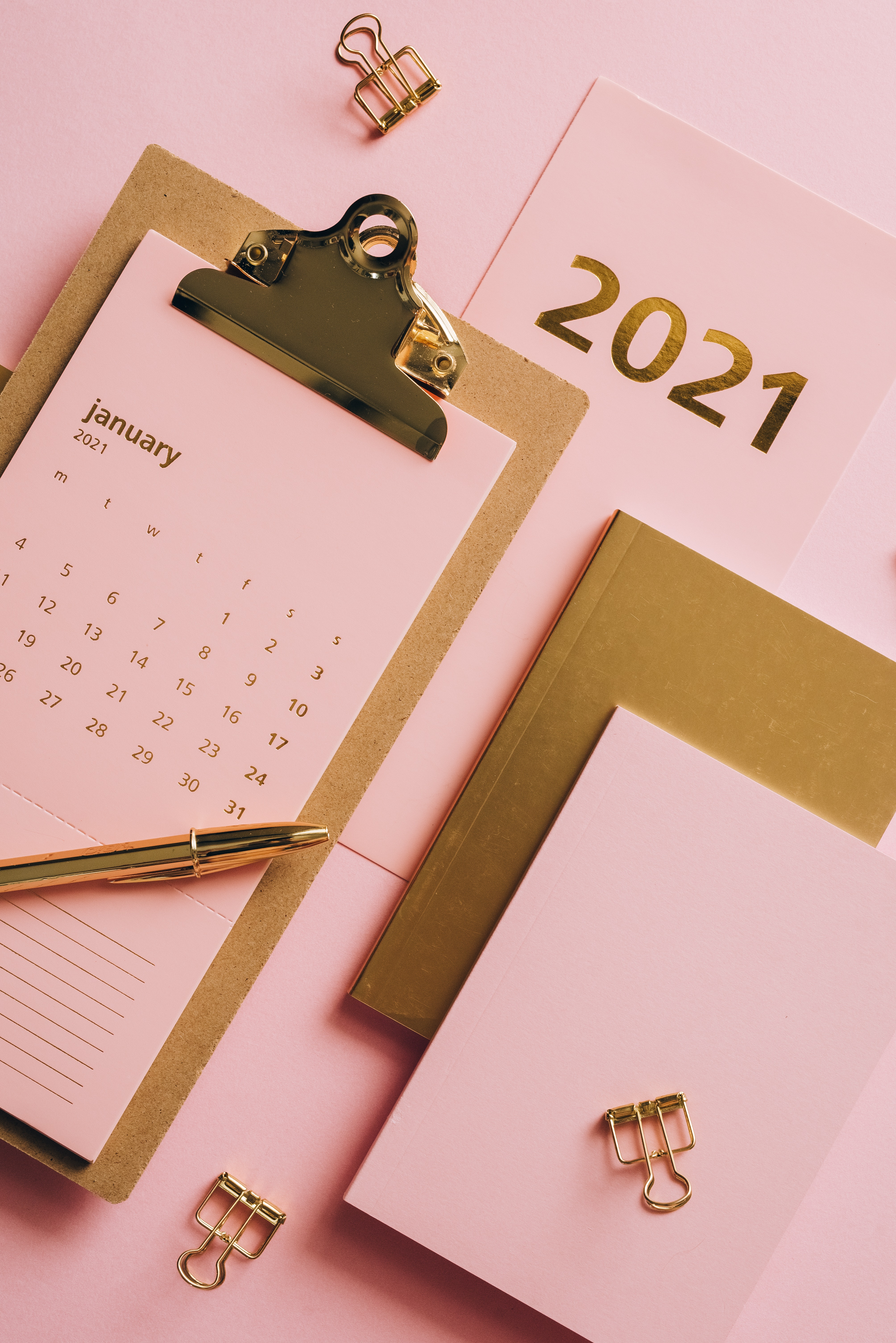 2021年第一天的图片配图日签，1月1日正能量温暖文案说说