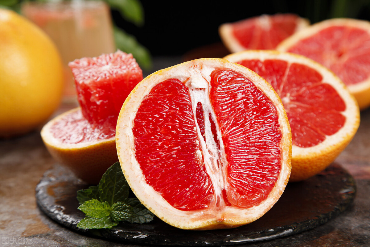 Grapefruit should not be taken during breast cancer medication