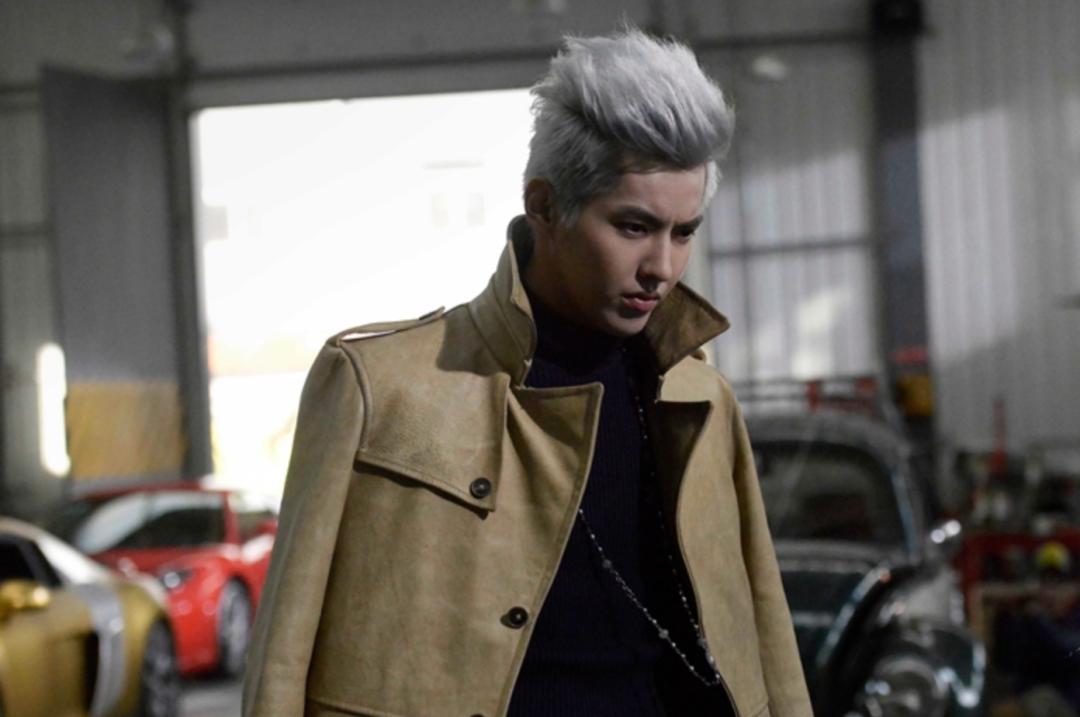 Kris Wu Loves Luxury Cars –