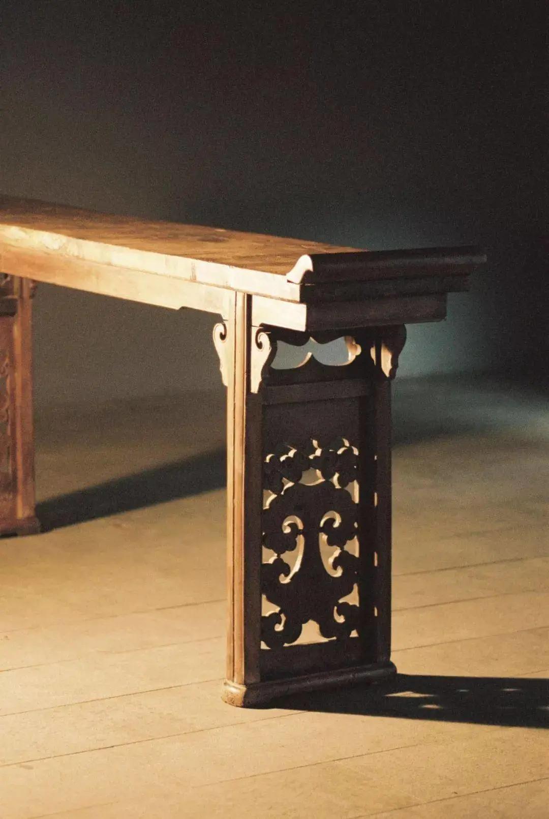 Literati and Ming furniture iNEWS