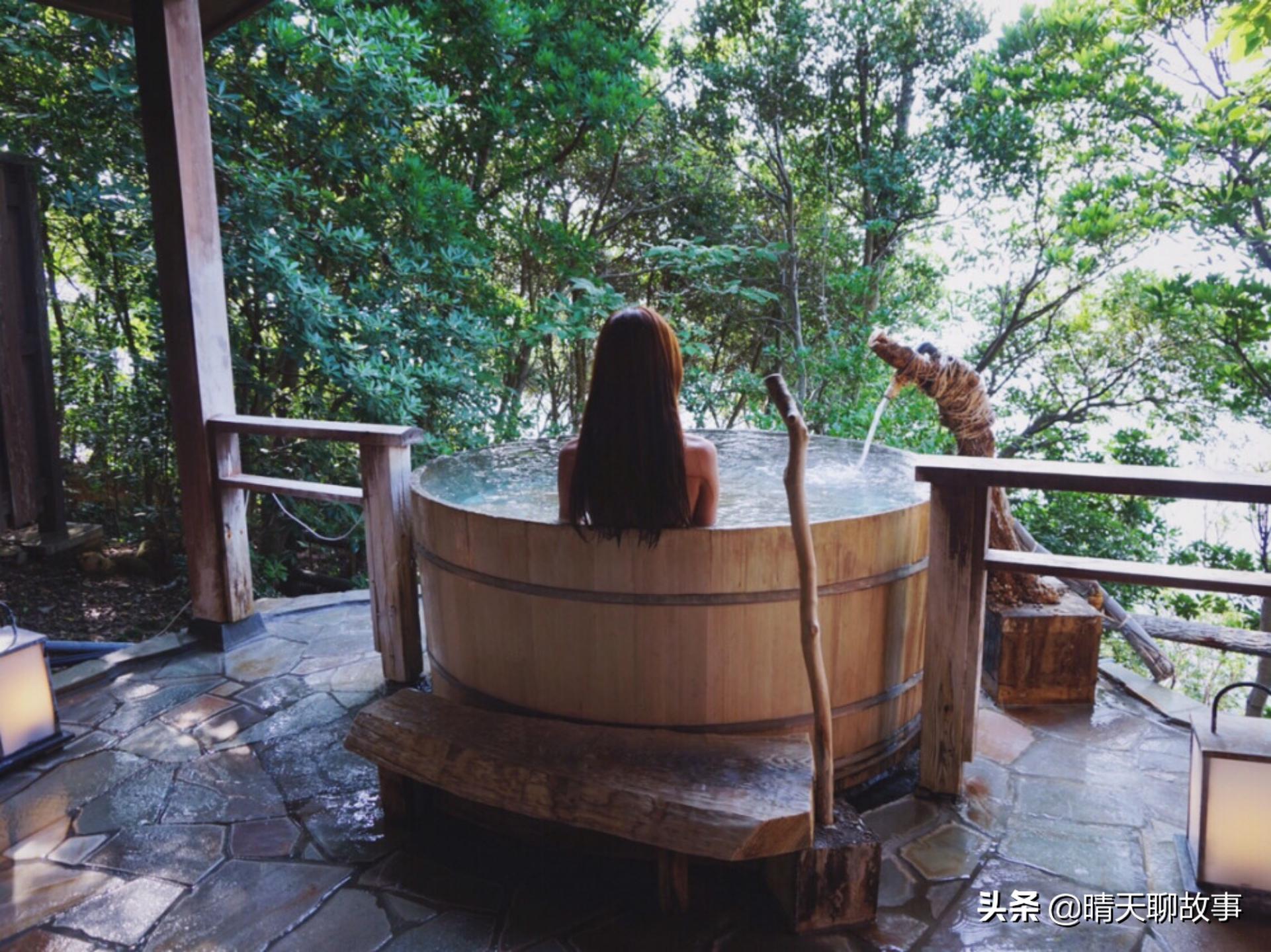 When traveling to Japan, there are 3 rules for bathing in hot springs, ladies must keep an eye