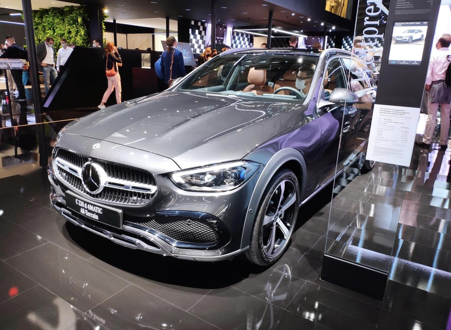The chassis is raised by 40mm, and the new MercedesBenz CClass All