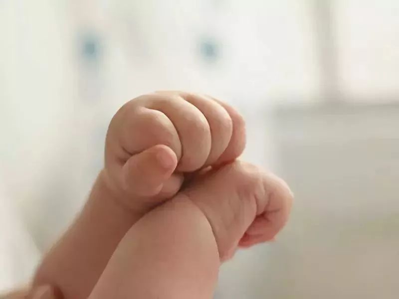 Are you still wearing gloves for newborns? Unscientific operation iNEWS