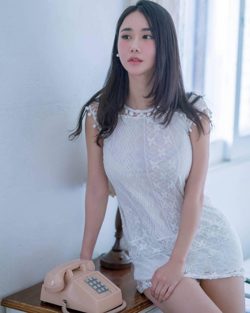 Korean outdoor model Candyseul - iNEWS
