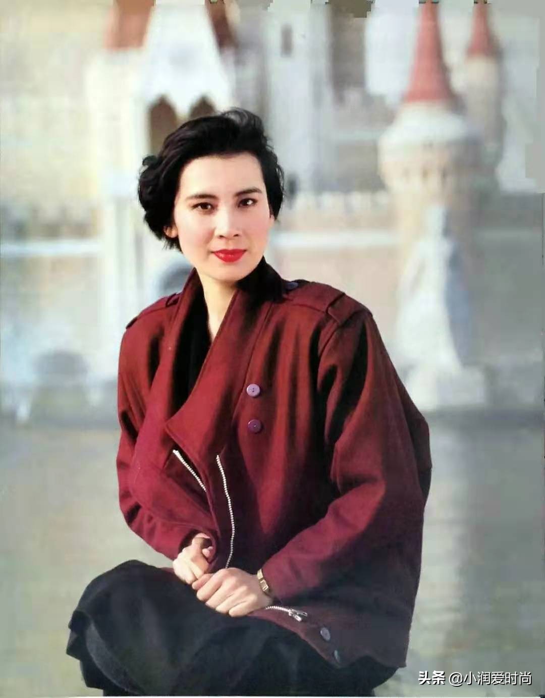 62-year-old Xiao Xiong was so charming when she was young, she wore a ...