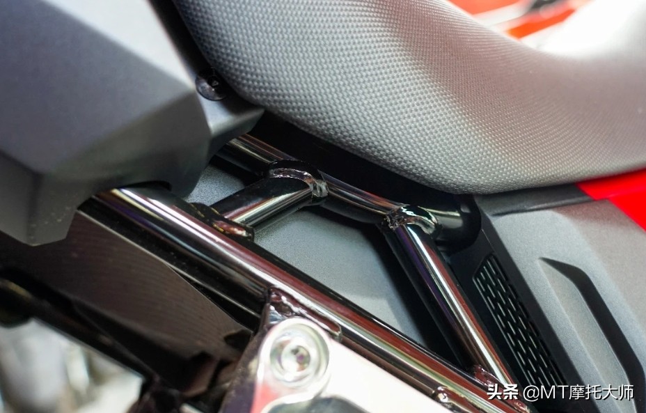Cb400x Frame In the early 40,000 years, what about the domestic Honda CB400X?The ...