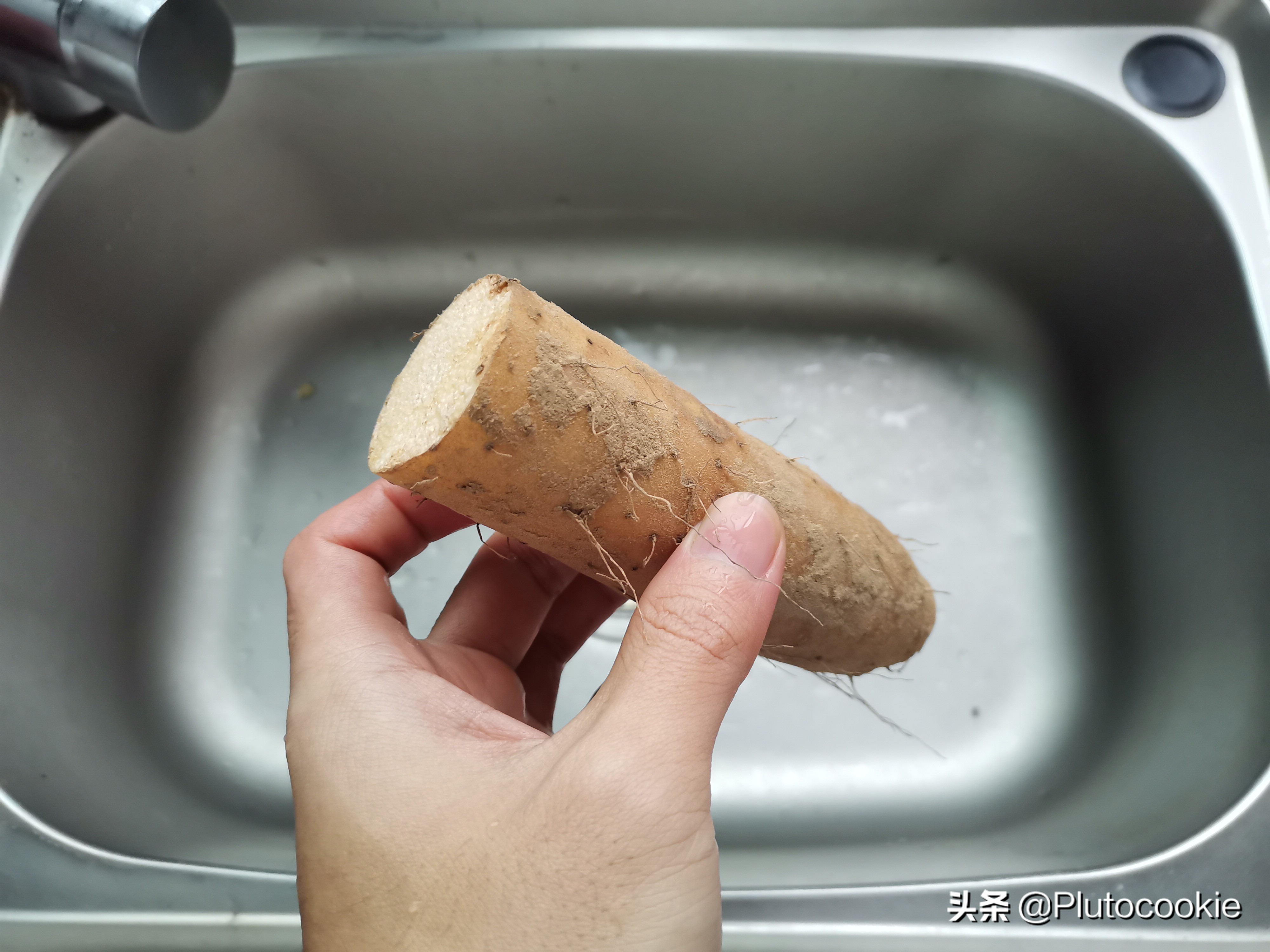 Can't eat blackened yam? Do this step before cooking, the yam is white