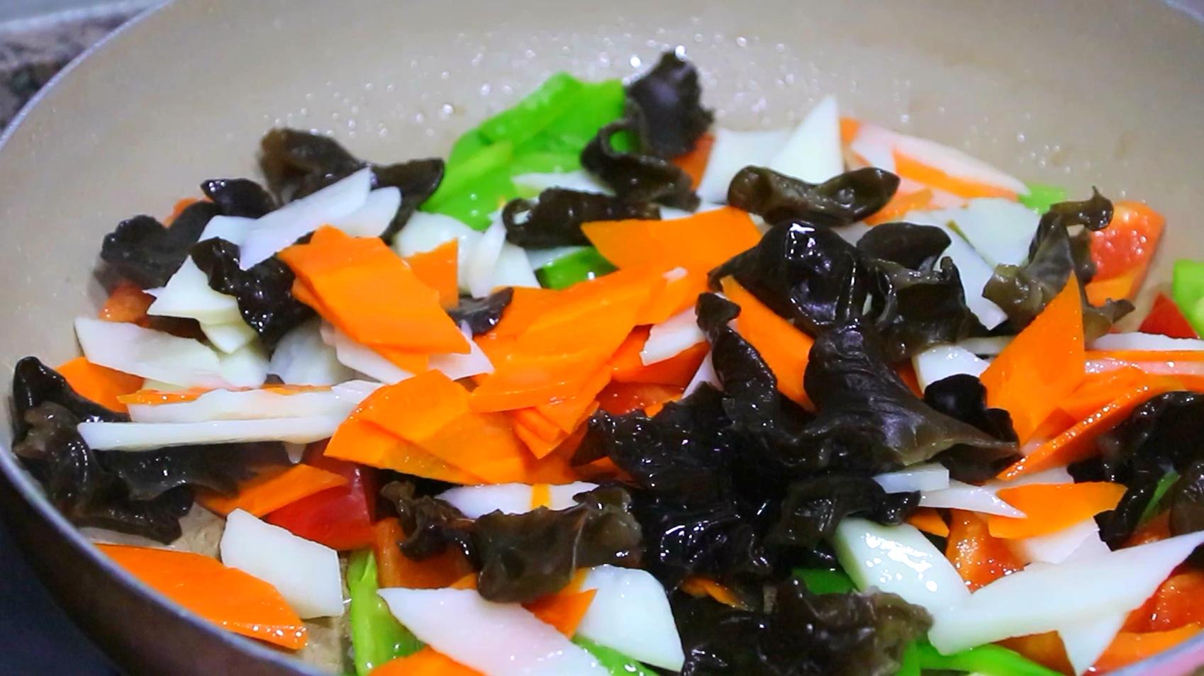 How to fry yam so that it is crispy, tender and not sticky?Hotel chef