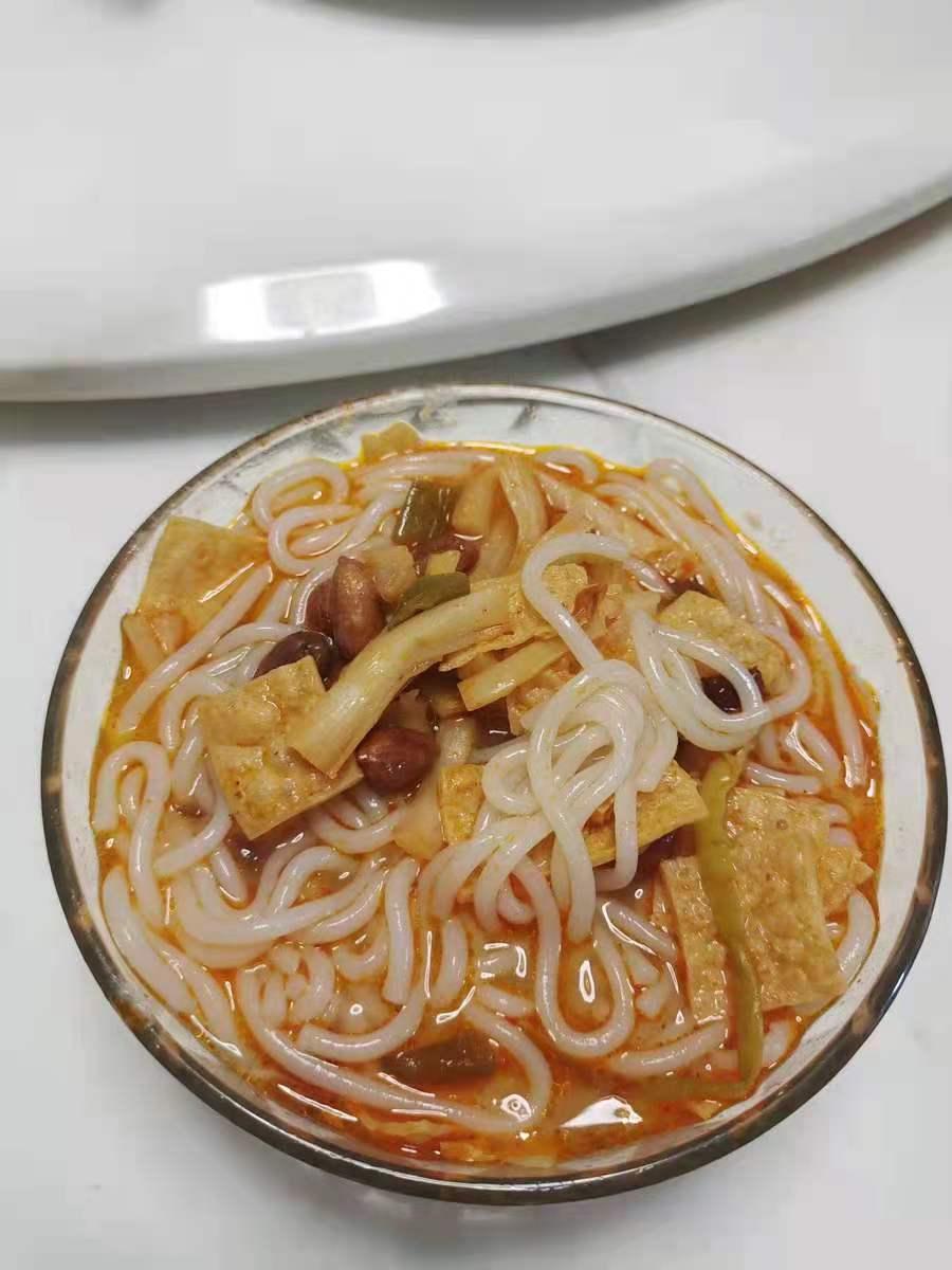 Will eating snail noodles without sour bamboo shoots be despised? iNEWS