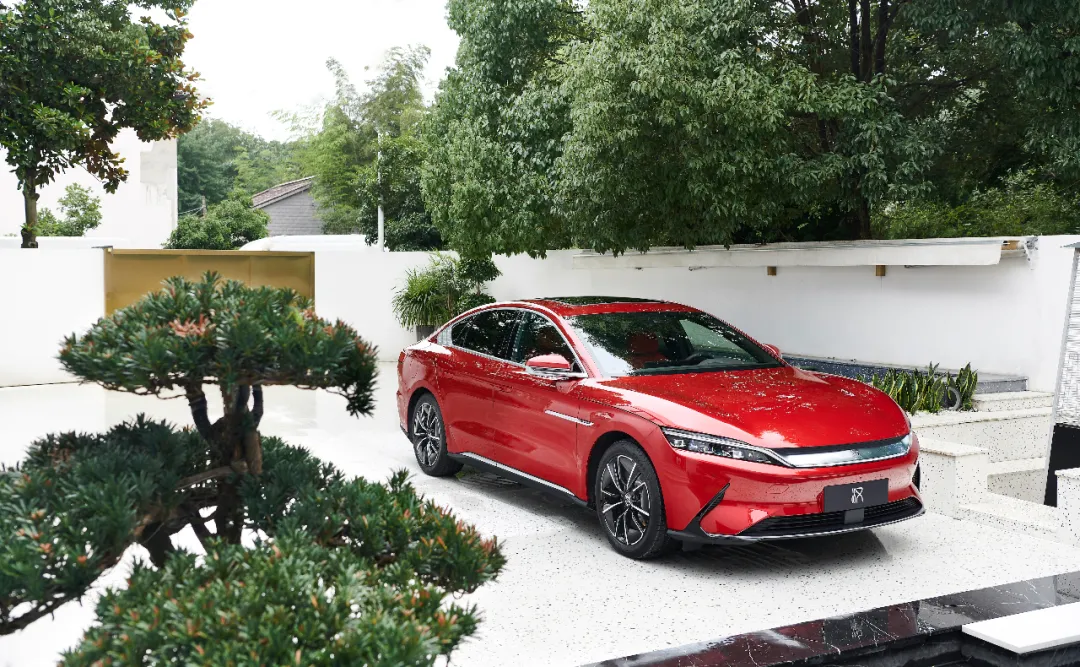 Is the radiation of electric vehicles harmful to health