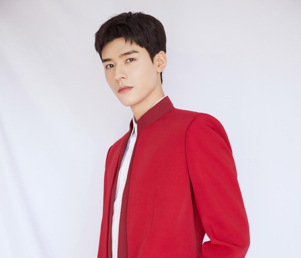 Chinese restaurant new Reuters, Gong Jun washes the lobster with his ...