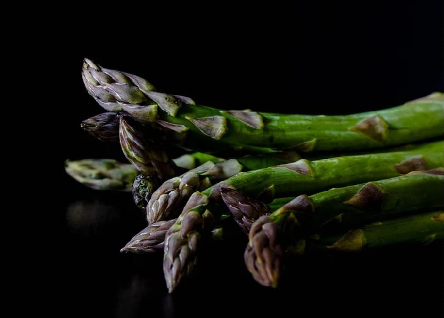 Asparagus helps prevent cancer and antiaging, how to eat better