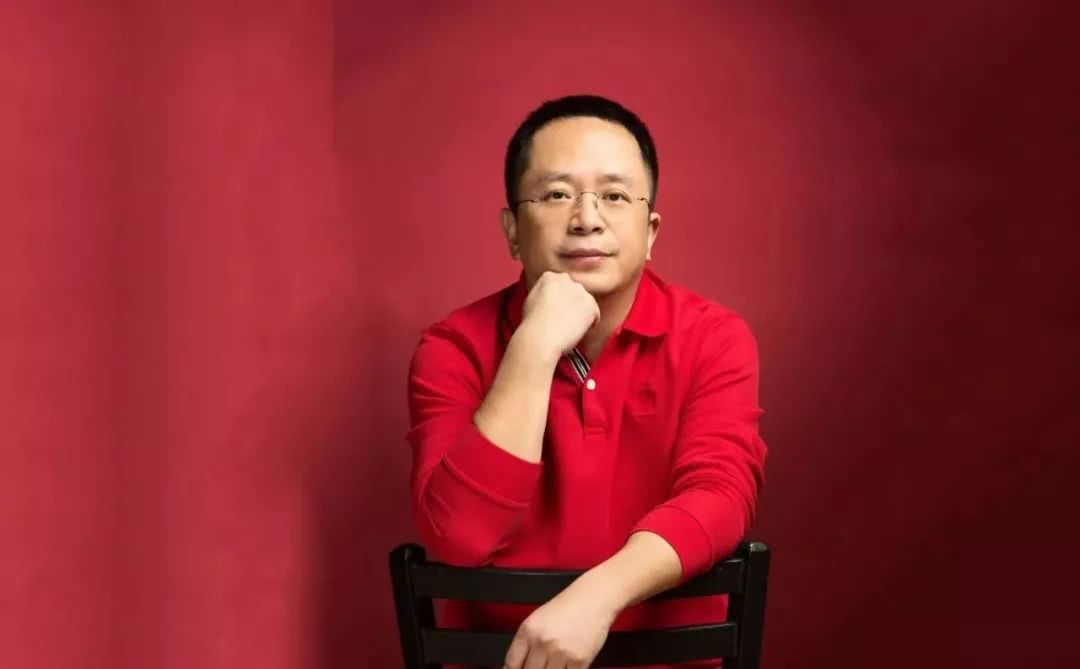He is the "real" founder of 360, the mysterious boss behind Zhou Hongyi