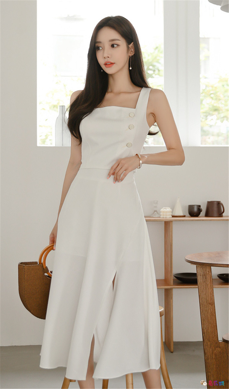 孙允珠丨幽韵垂帘亚麻田园风情连衣裙